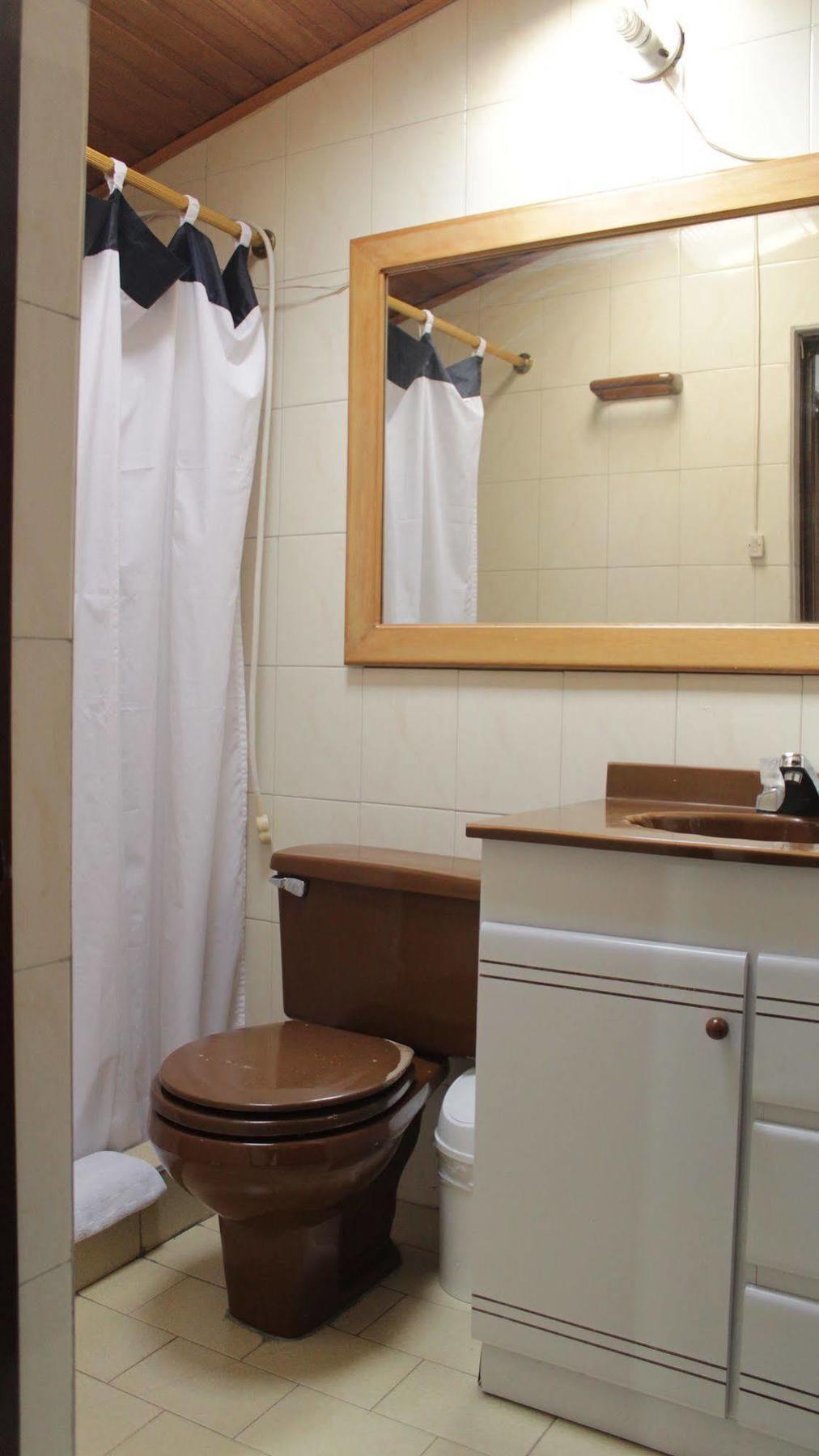 Hostel Av Suba 116 Bogota Bagian luar foto