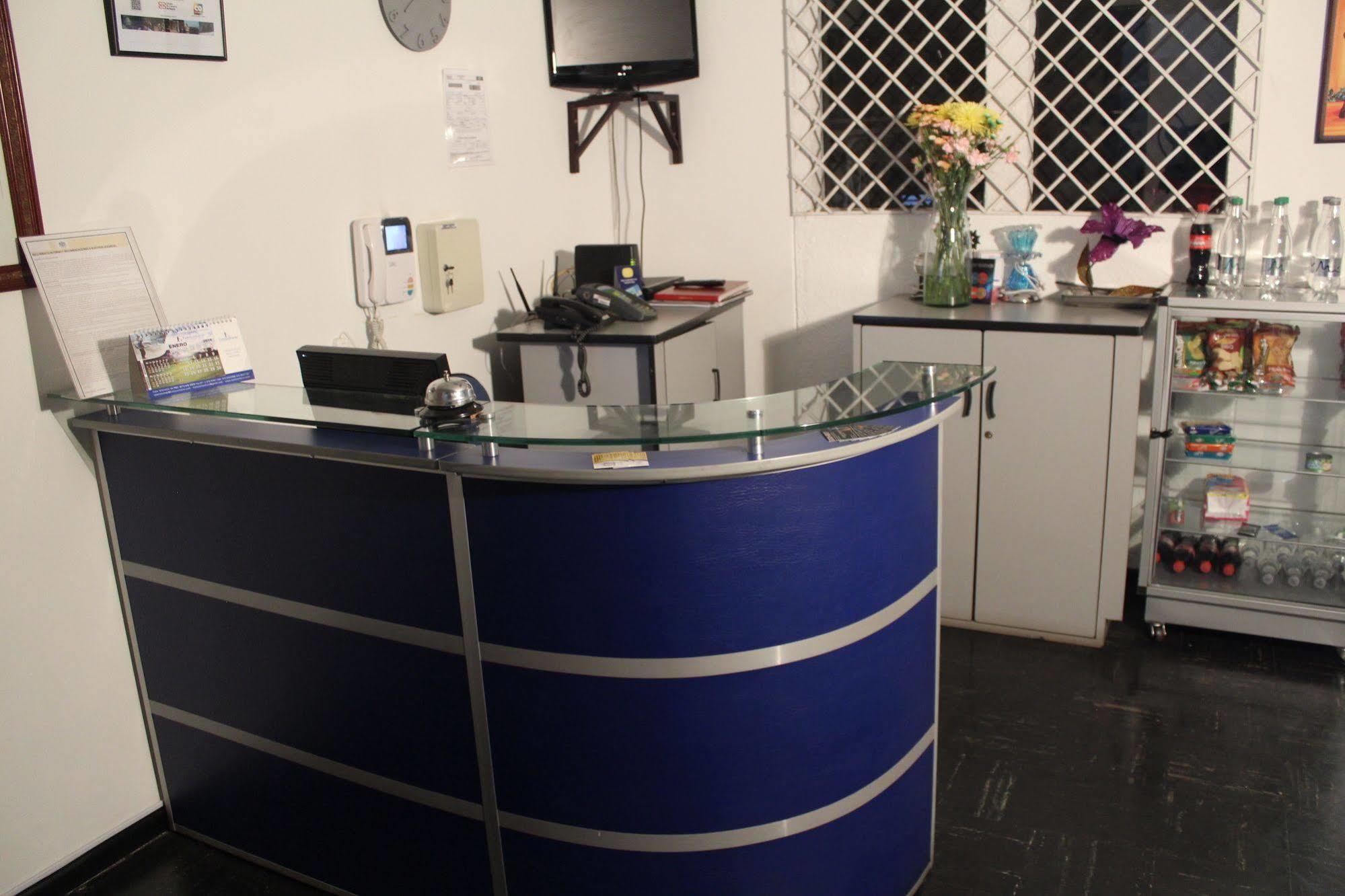 Hostel Av Suba 116 Bogota Bagian luar foto