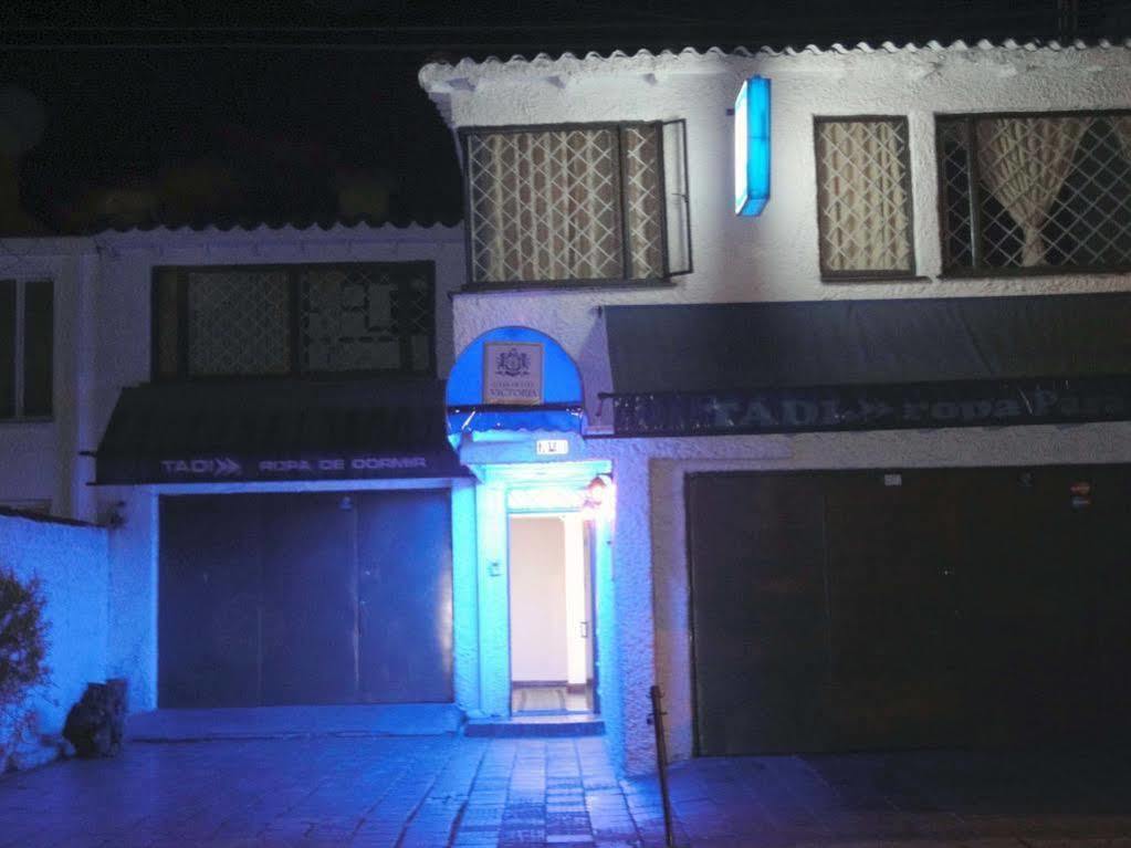 Hostel Av Suba 116 Bogota Bagian luar foto