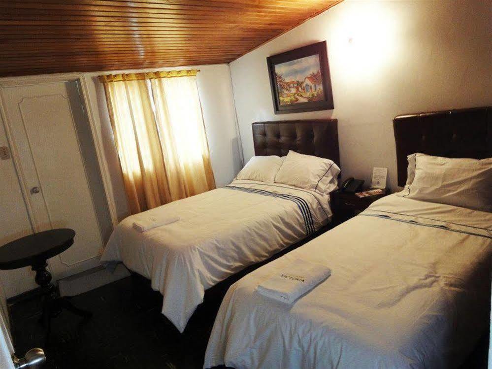 Hostel Av Suba 116 Bogota Bagian luar foto